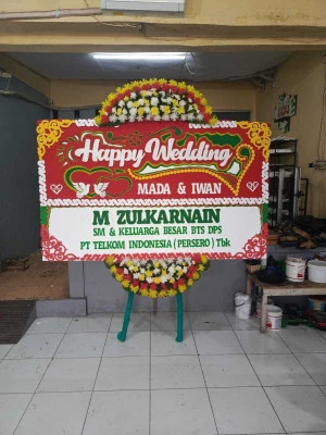Papan Bunga di Alor